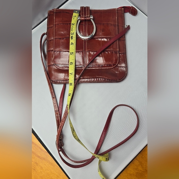Brighton Croc-Embossed Wine Crossbody with Silver Ring - Picture 12 of 15